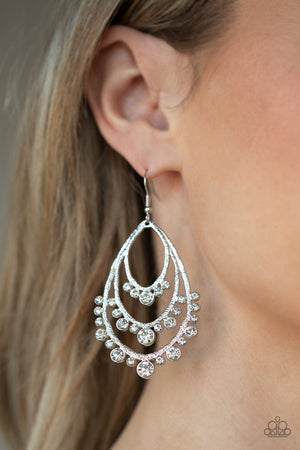 Paparazzi - Break Out In TIERS - White Earrings