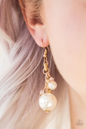 Paparazzi - Timelessly Traditional - Gold Earrings