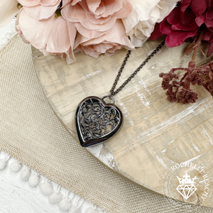 Paparazzi - Victorian Valentine - Black Necklace