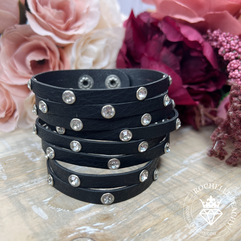 Paparazzi - Sass Squad - Black & Silver Bracelet