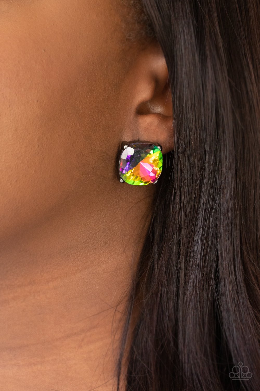 Paparazzi Accessories - Royalty High - Oil Spill Earrings
